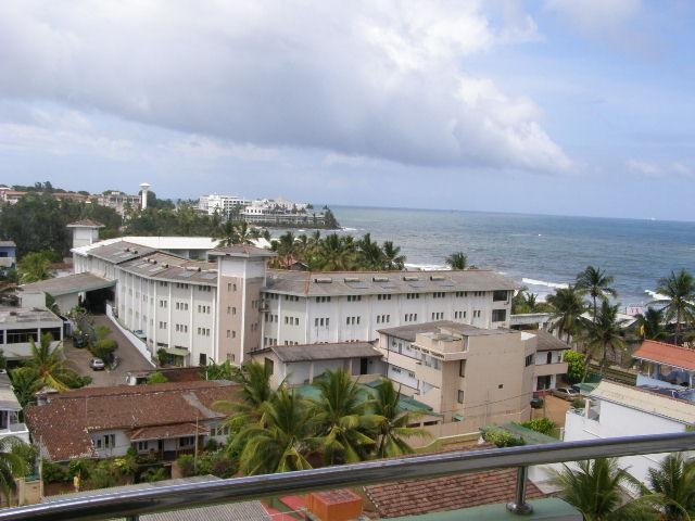 Mount Lavinia Apartment for sale/rent
